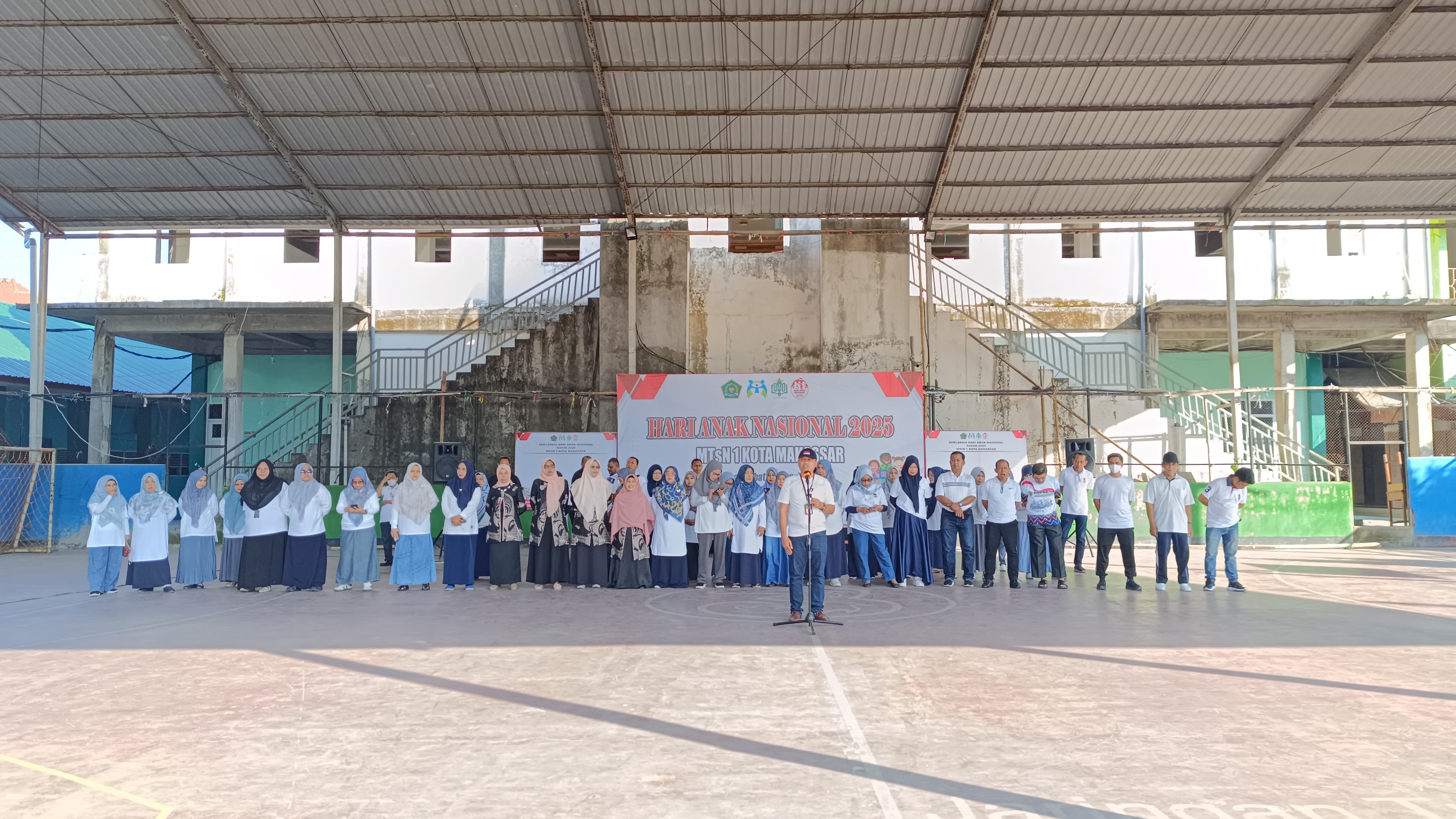 MTsN 1 Kota Makassar Gelar Peringatan Hari Anak Nasional 2025 dengan Semangat Kebersamaan dan Kreativitas