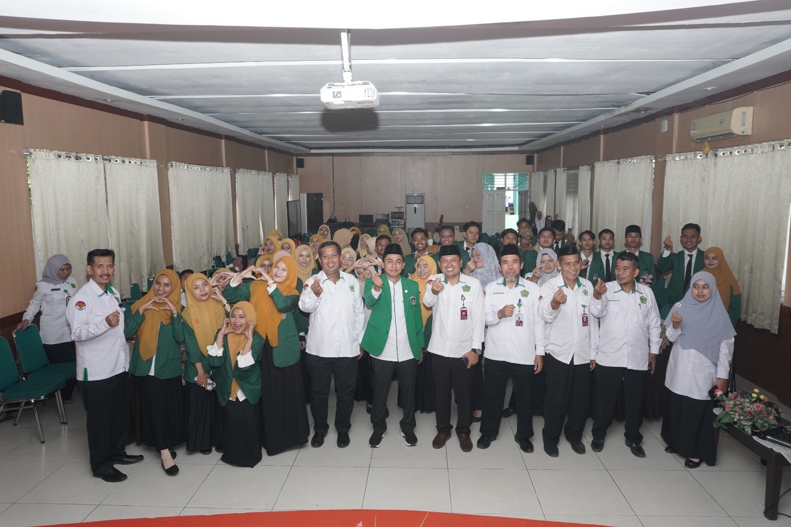 MTsN 1 Kota Makassar Melaksanakan Penerimaan Mahasiswa Praktek Pengalaman Lapangan (PPL) Fakultas Agama Islam (FAI) Universitas Muslim Indonesia (UMI)
