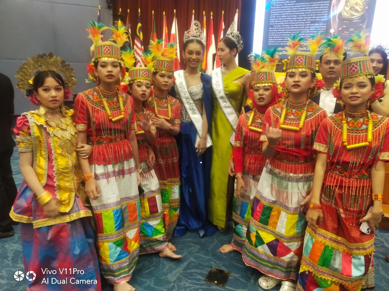 Siswa MTsN 1 Kota Makassar Ukir Prestasi Internasional di Thailand